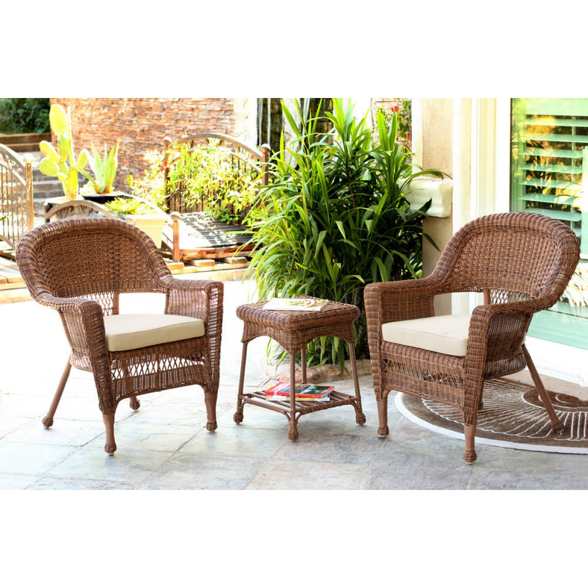 Plastic wicker table on sale and chairs
