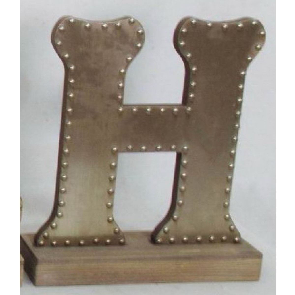 Champagne-colored Decorative Letter (H)