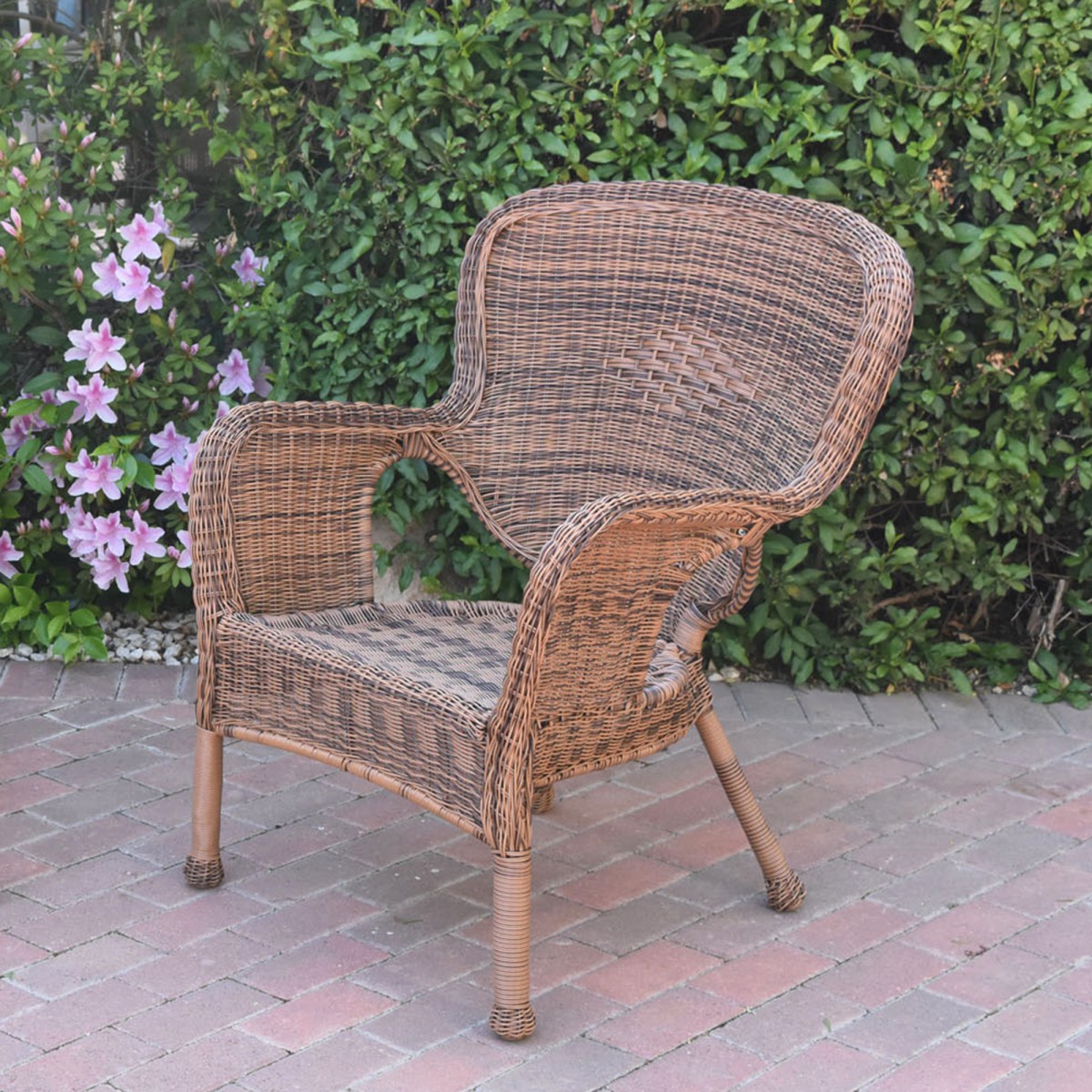 Resin wicker chairs discount outdoor